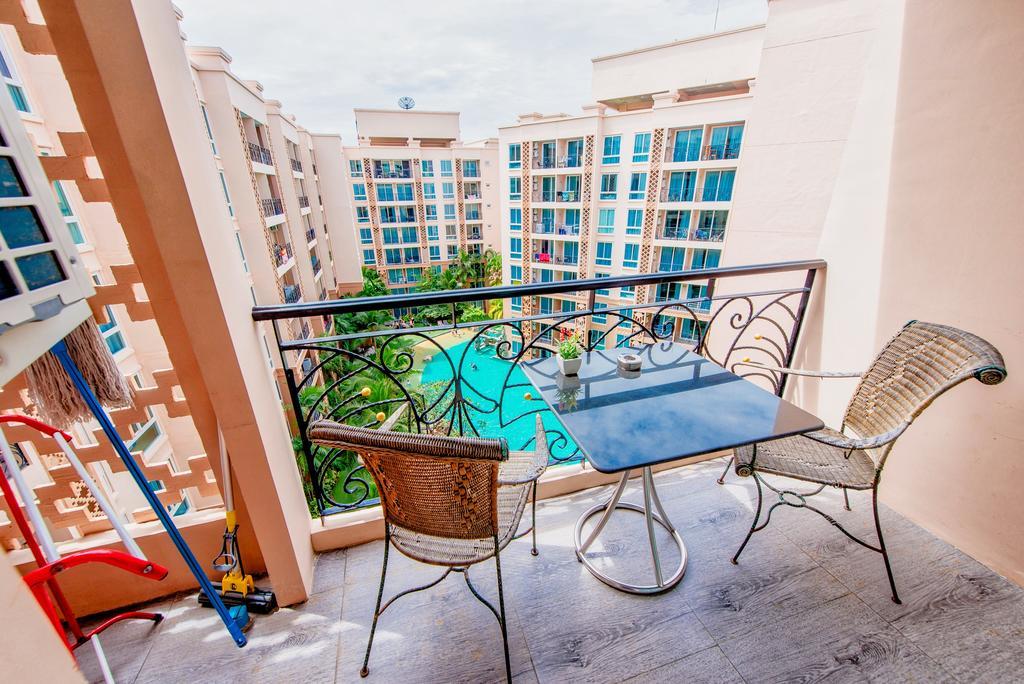 Atlantis Residence Jomtien Exterior foto